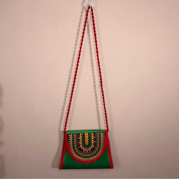 Colorful Beautiful India Purse Red Green Crossbody Strap Boho Bohemian - Picture 16 of 16